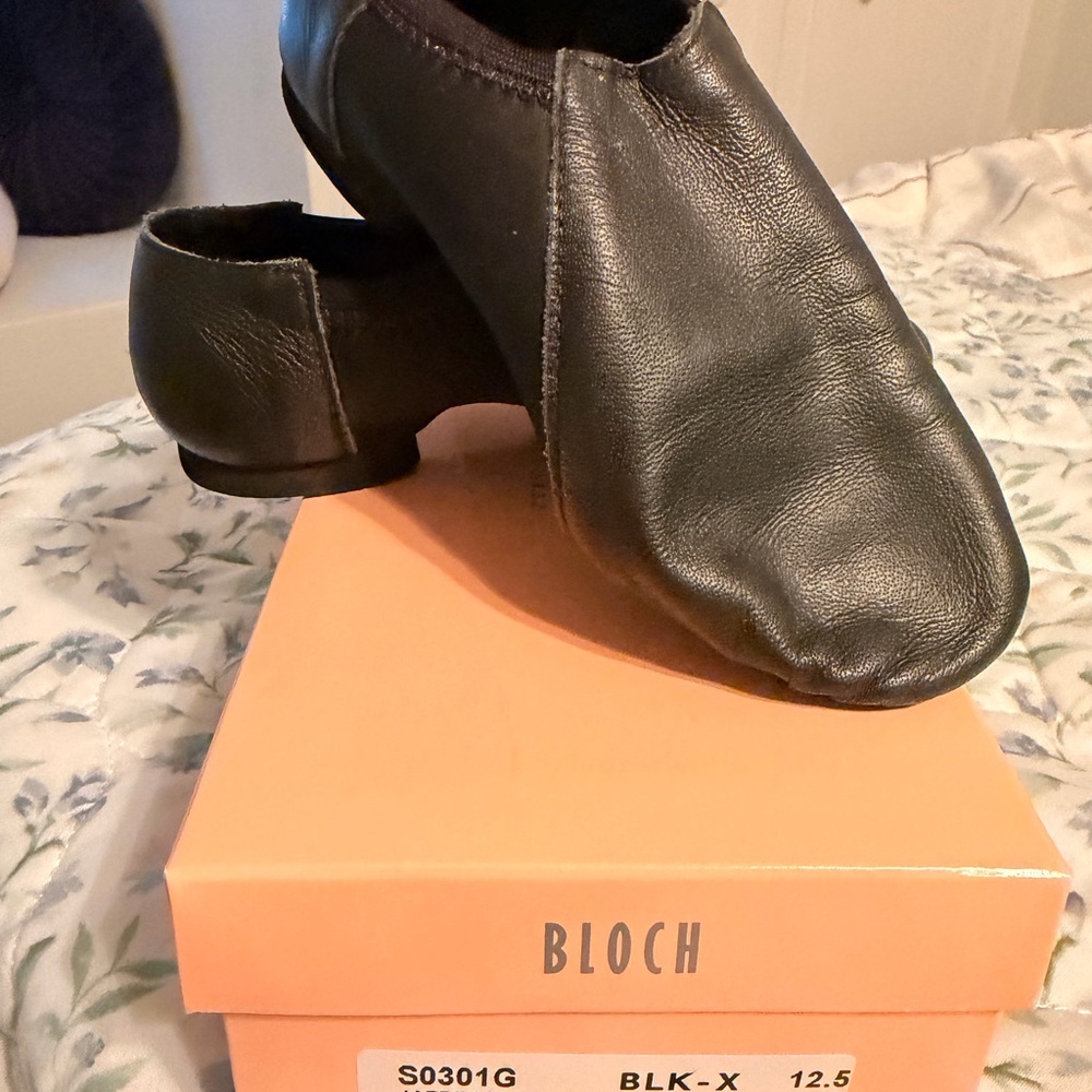 Bloch Black Leather Dance Shoes